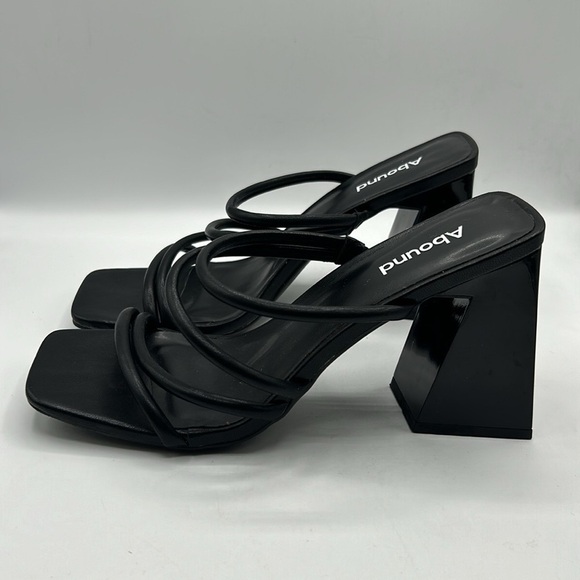 Abound Black Y2K 90's Slip On Chunky Heel Sandals Size 9 M New without tags! - Picture 3 of 8